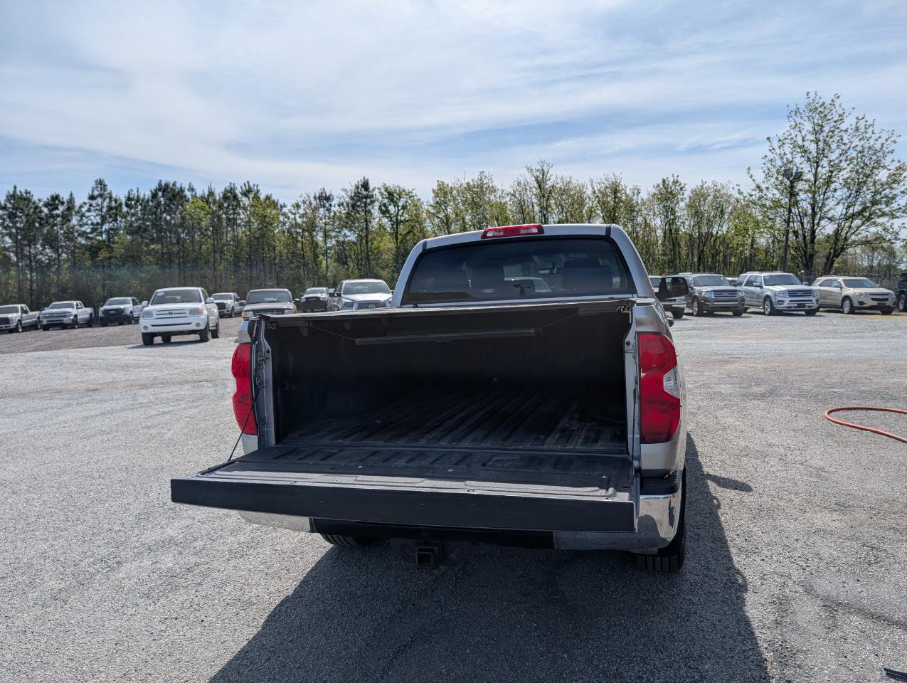 Used 2017 Toyota Tundra SR5 w/ SR5 Upgrade Package image 22