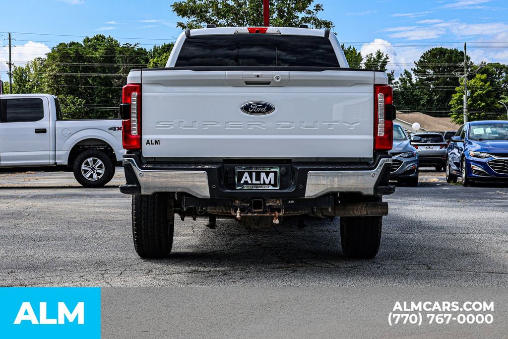Used 2023 Ford F350 Lariat w/ FX4 Off-Road Package image 12