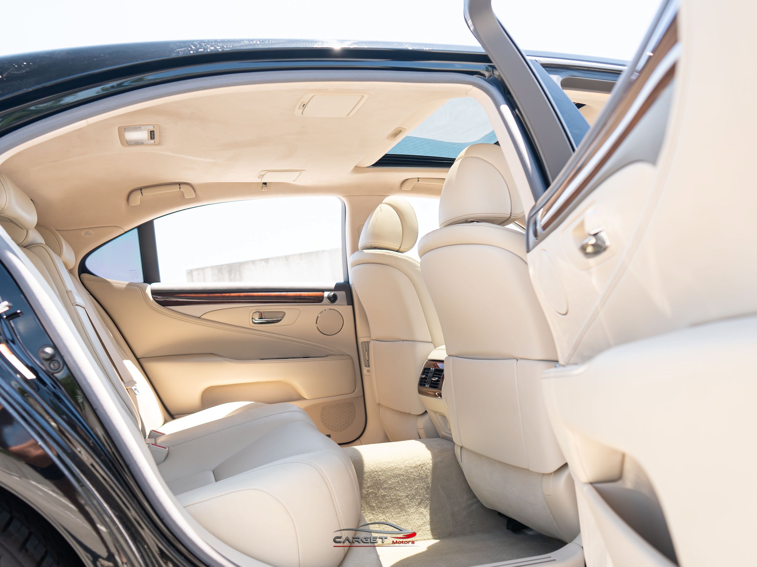Used 2017 Lexus LS 460 L RWD image 19