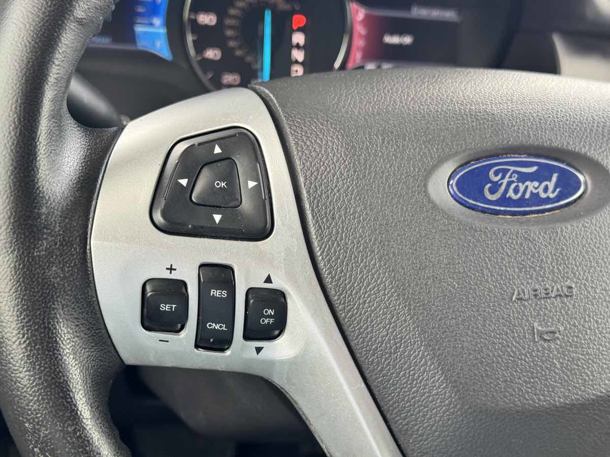 Used 2013 Ford Edge SEL AWD/4WD image 41