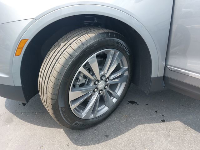 Used 2025 Cadillac XT5 Premium Luxury w/ LPO, Floor Liner Package image 35