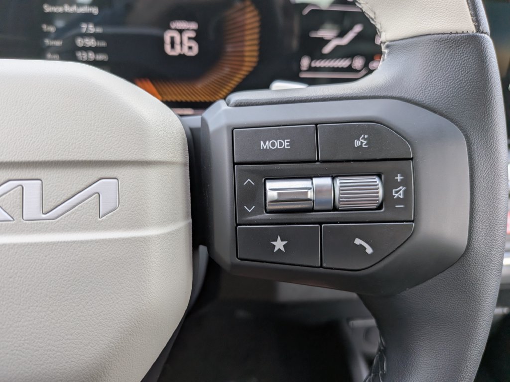 New 2026 Kia K4 GT-Line FWD image 24