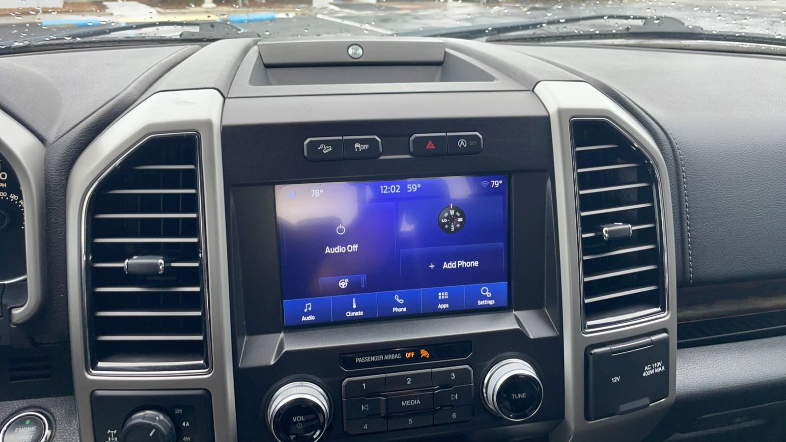 Used 2019 Ford F150 Lariat w/ Equipment Group 502A Luxury AWD/4WD image 11