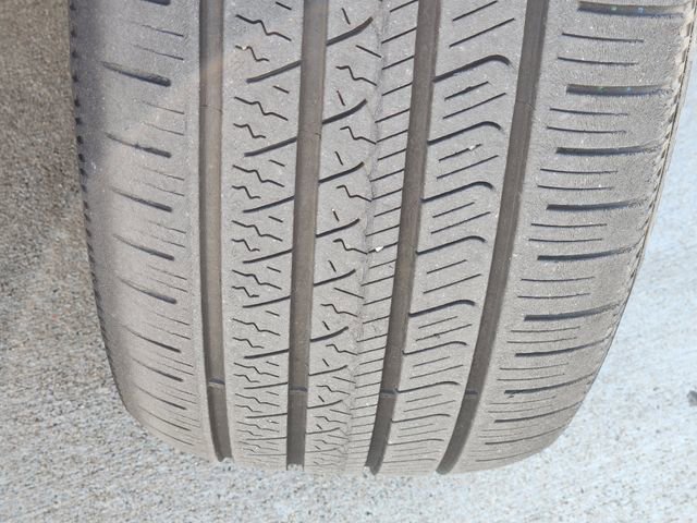 Used 2022 Subaru Ascent Limited w/ Technology Package AWD/4WD image 11