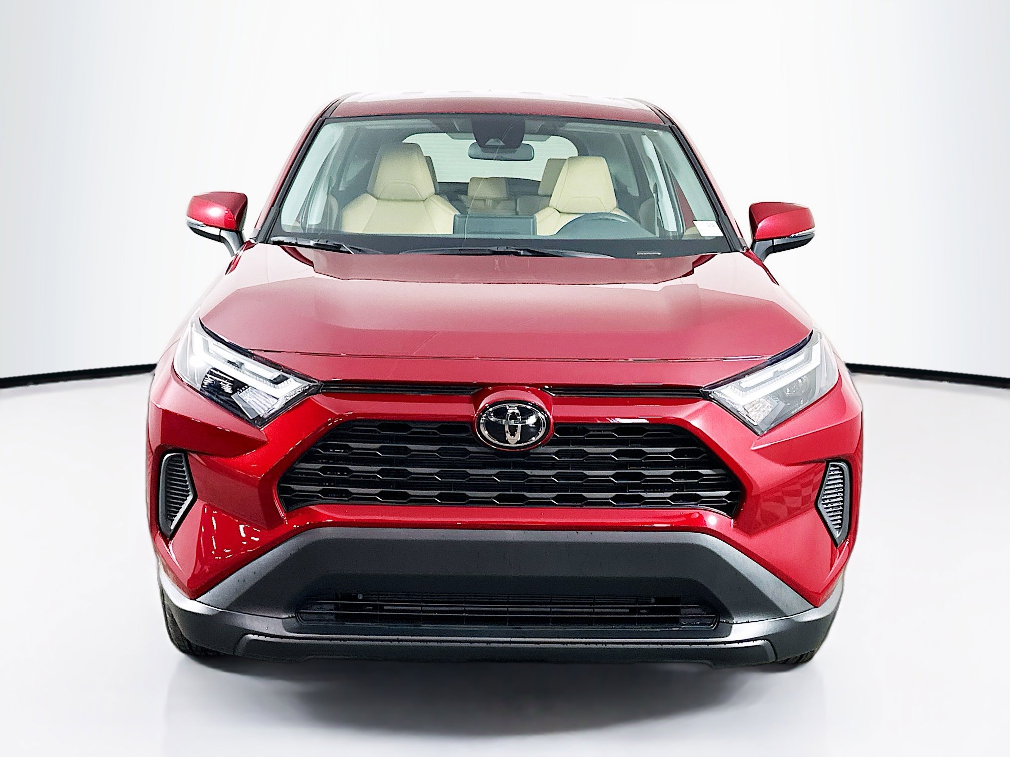 Used 2025 Toyota RAV4 LE image 2