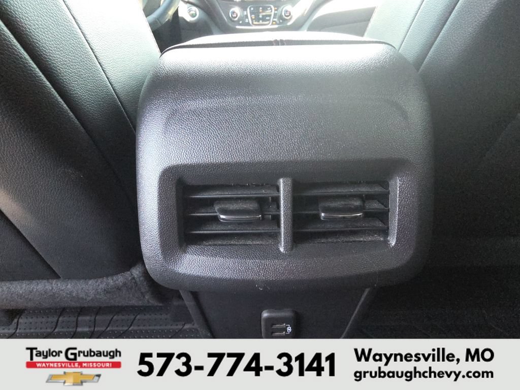Certified 2023 Chevrolet Equinox RS w/ RS Leather Package AWD/4WD image 30