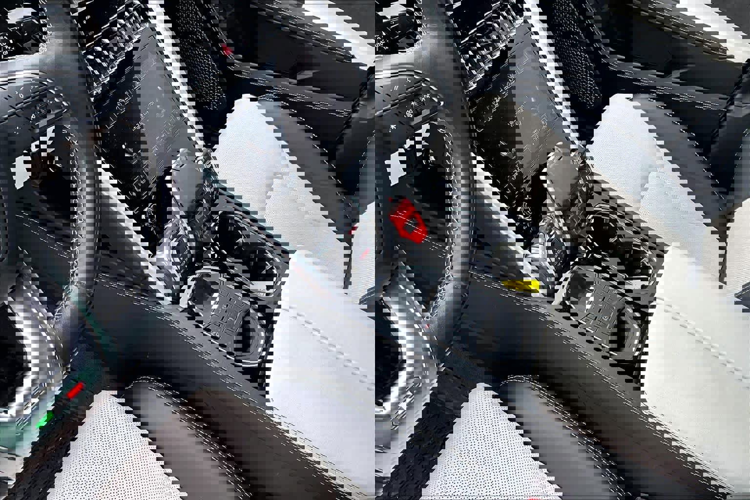 Used 2022 Lamborghini Urus image 16