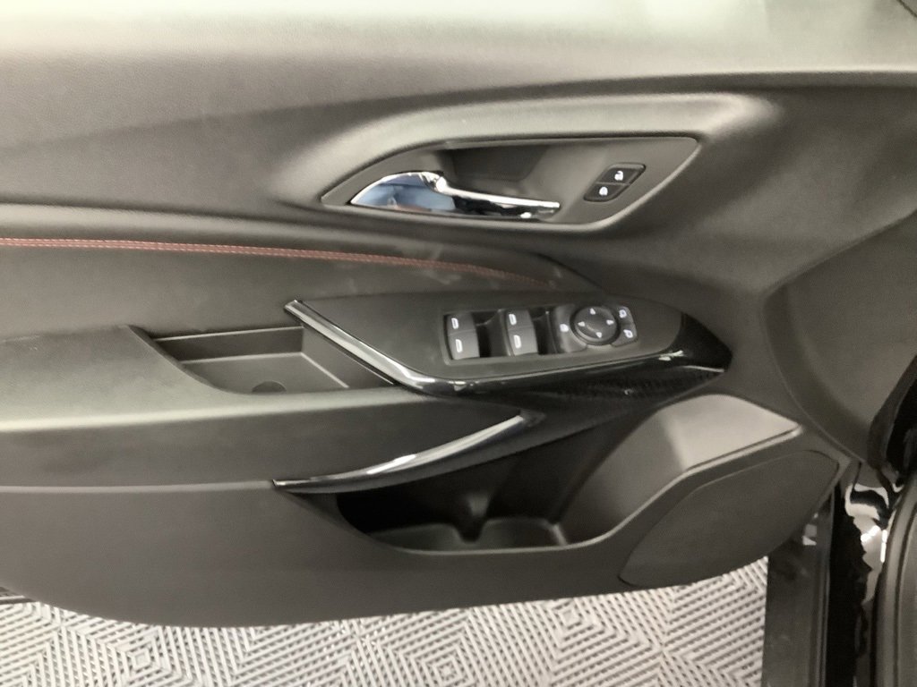 New 2026 Chevrolet Trax RS image 9