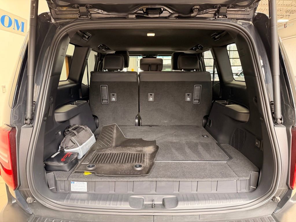 Used 2025 Toyota Land Cruiser AWD/4WD image 8