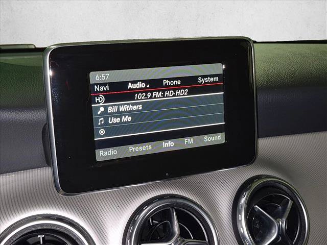 Used 2015 Mercedes-Benz GLA 250 4MATIC image 14