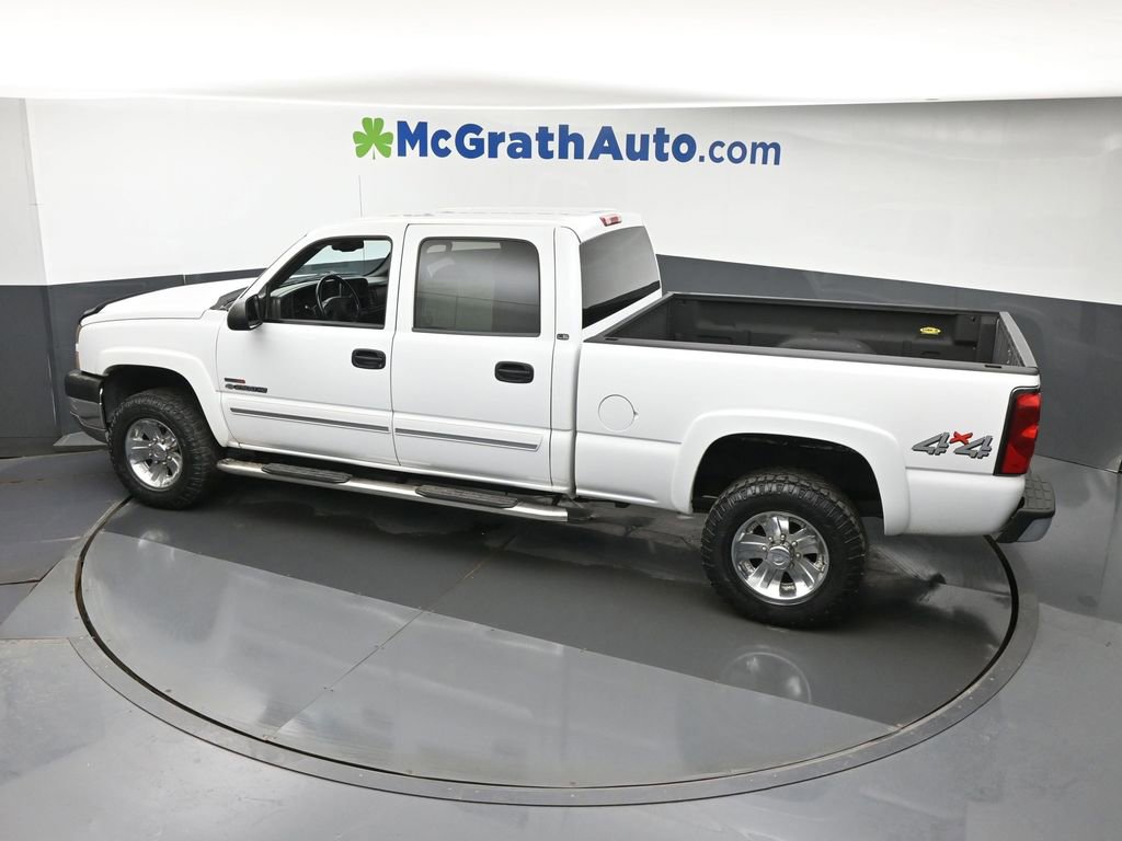 Used 2005 Chevrolet Silverado 2500 LS w/ Heavy-Duty Power Package image 18