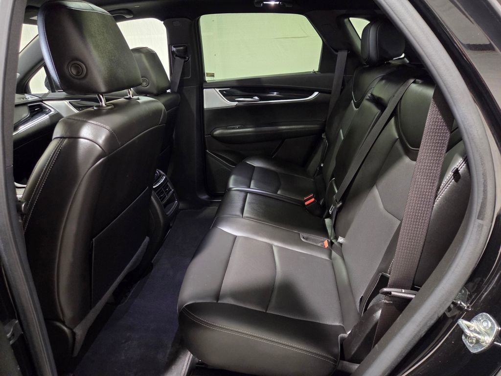 Used 2024 Cadillac XT5 Premium Luxury image 16
