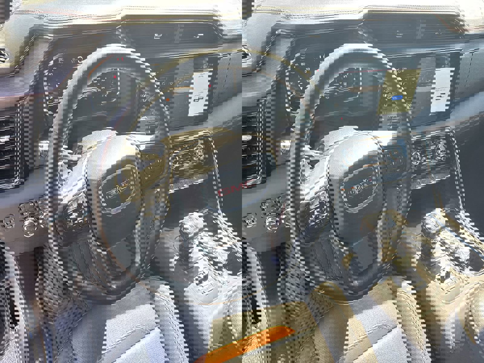 Used 2024 GMC Sierra 1500 AT4 w/ Technology Package image 18