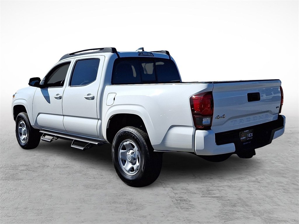 Used 2022 Toyota Tacoma SR image 6
