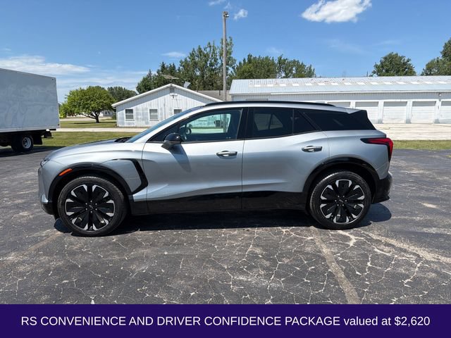 Used 2024 Chevrolet Blazer EV RS AWD/4WD image 2