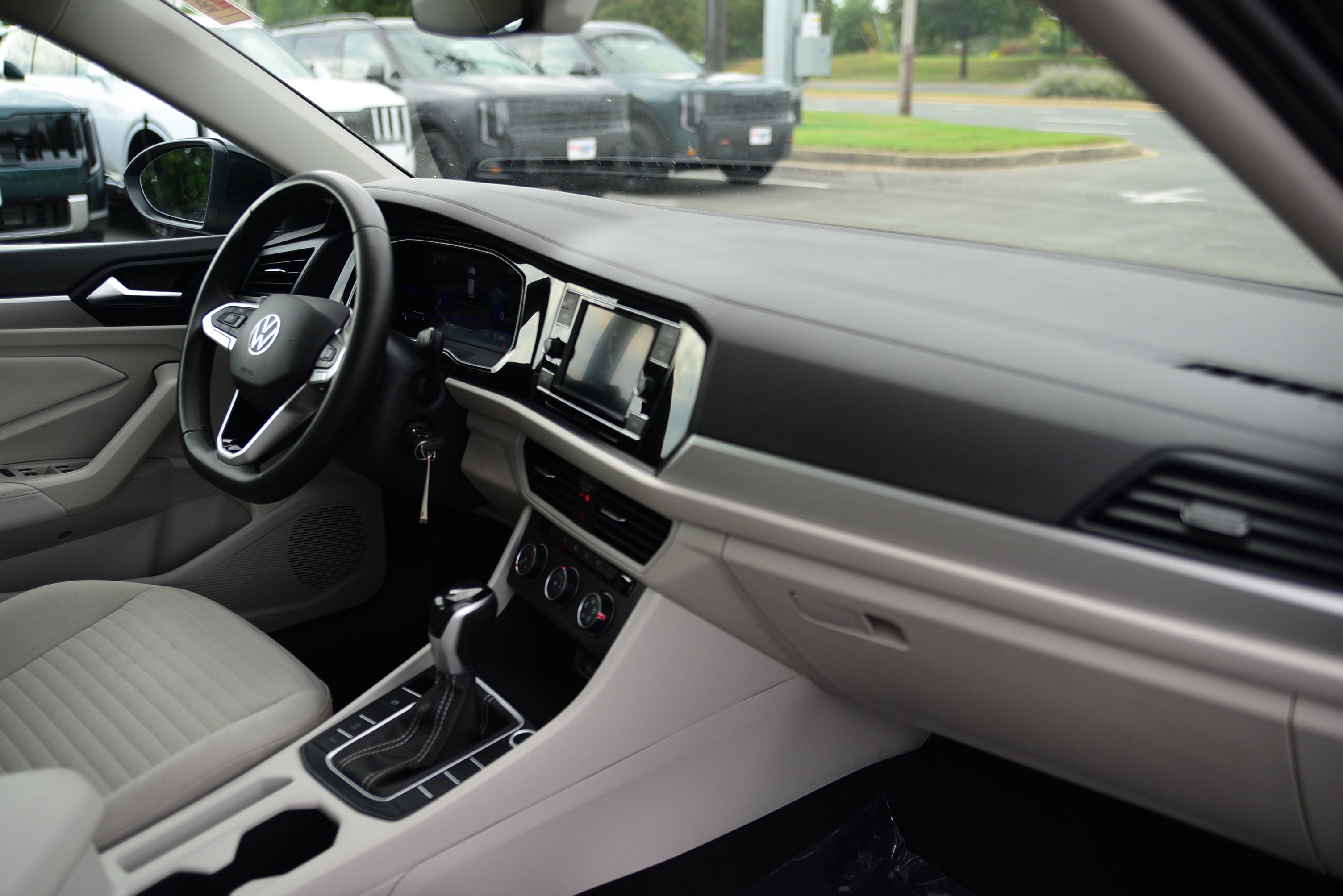 Used 2024 Volkswagen Jetta S FWD image 14