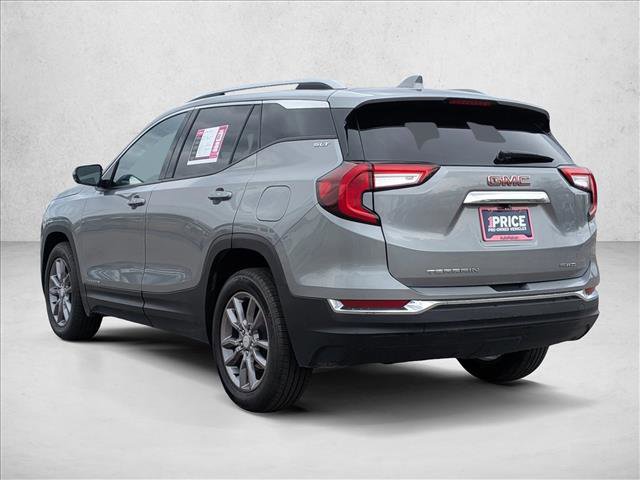 Used 2024 GMC Terrain SLT AWD/4WD image 8