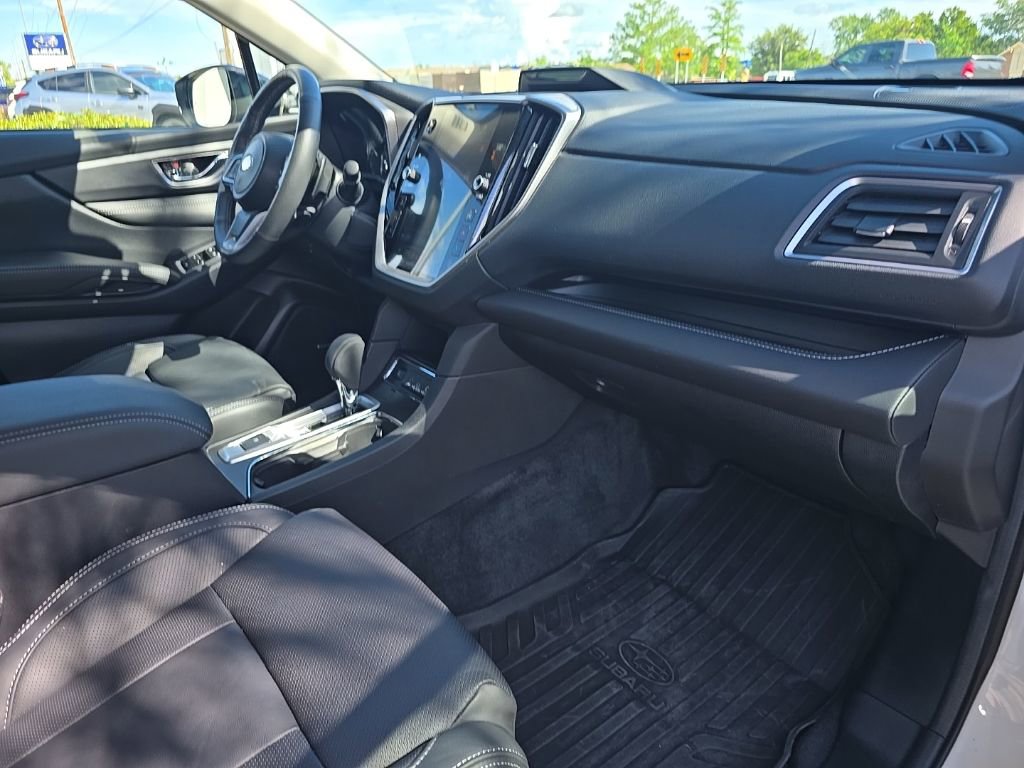 Certified 2025 Subaru Ascent Limited w/ Popular Package #2 image 35