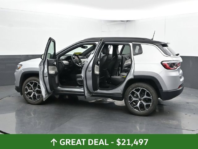 Used 2025 Jeep Compass Limited AWD/4WD image 58