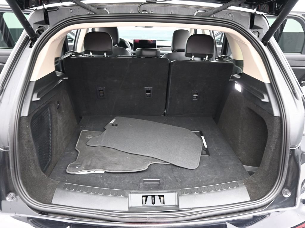Used 2024 Lincoln Corsair Reserve image 53