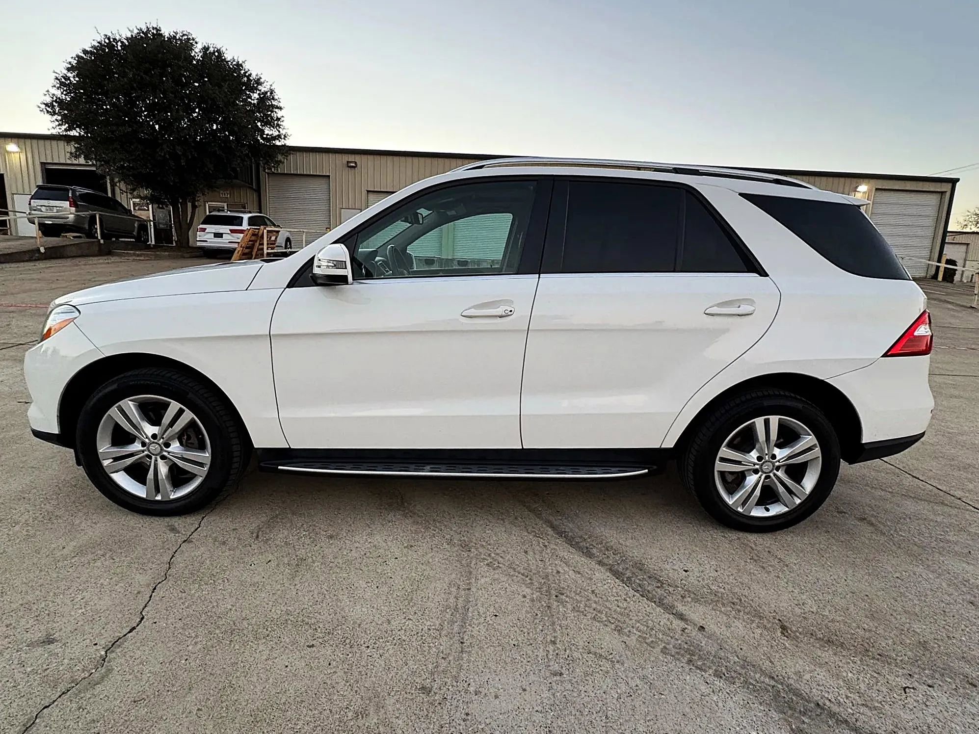 Used 2015 Mercedes-Benz ML 350 ML 350 4MATIC Sport Utility 4D image 6