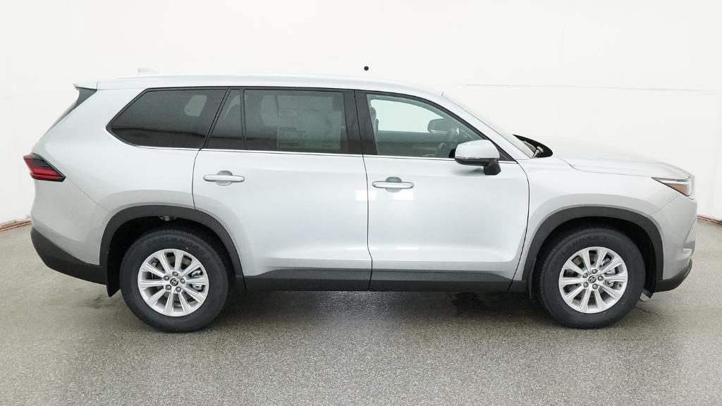 New 2026 Toyota Grand Highlander AWD image 11