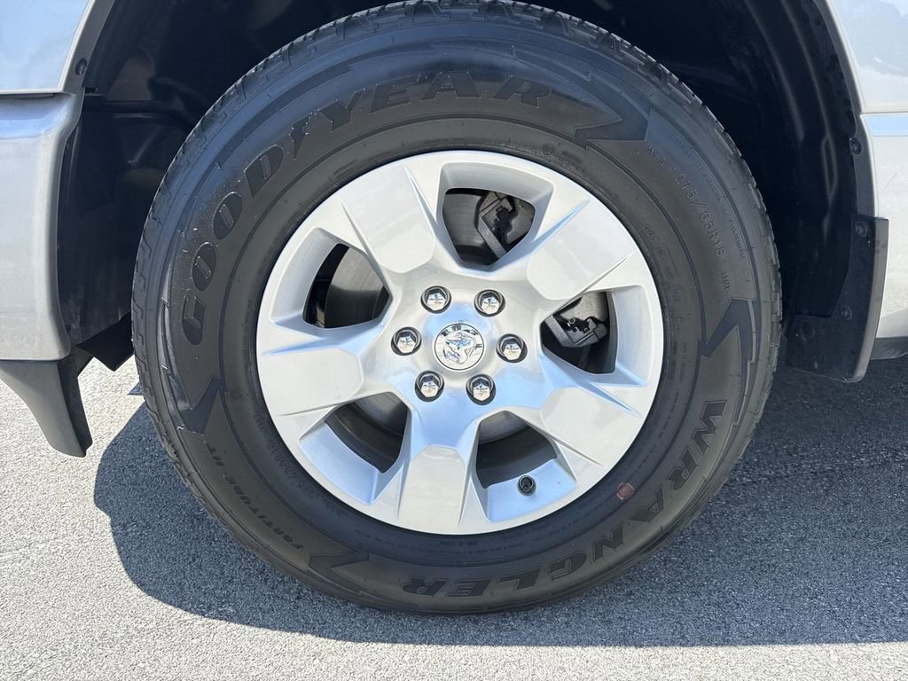 Used 2022 RAM 1500 Big Horn AWD/4WD image 10