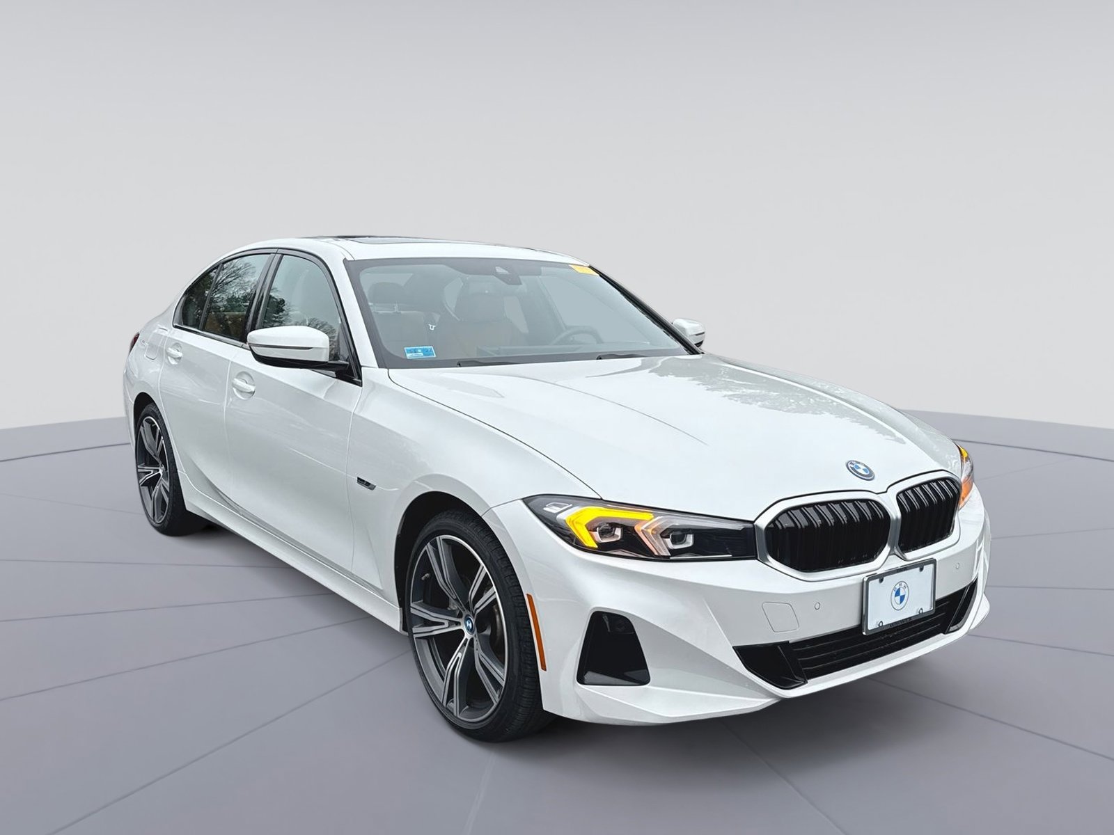 Used 2023 BMW 330e xDrive w/ Driving Assistance Package