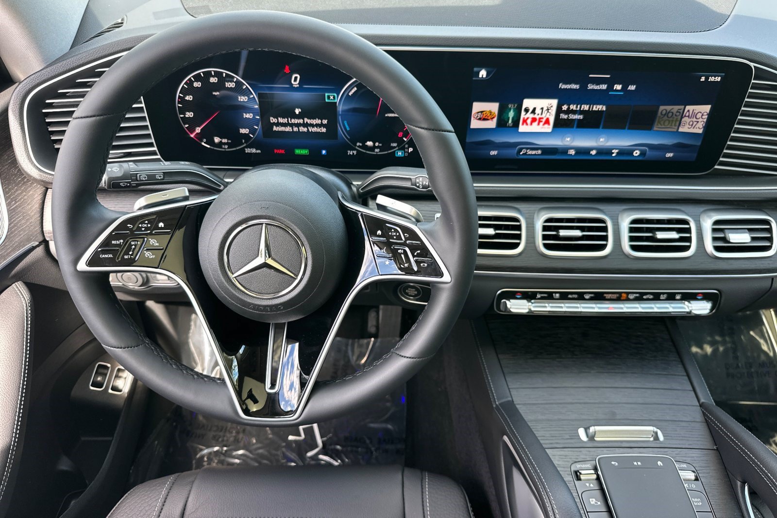 New 2026 Mercedes-Benz GLE 450e 4MATIC image 28