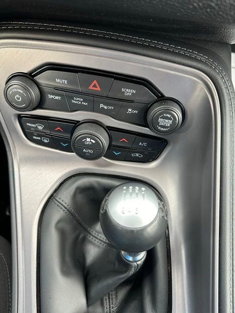 Used 2023 Dodge Challenger R/T w/ T/A Package image 46