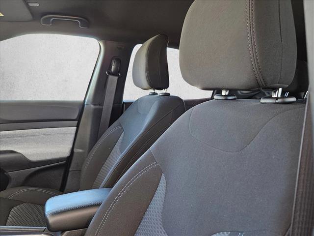 Used 2023 Jeep Compass Sport image 20