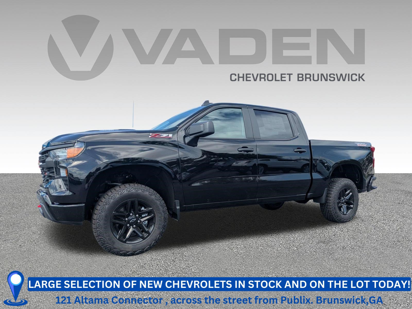 New 2026 Chevrolet Silverado 1500 Custom Trail Boss AWD/4WD image 1