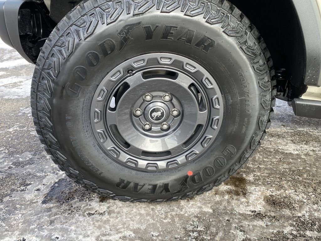 New 2025 Ford Bronco Badlands image 51
