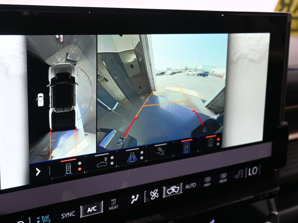 New 2025 GMC Hummer EV 2X AWD/4WD image 26