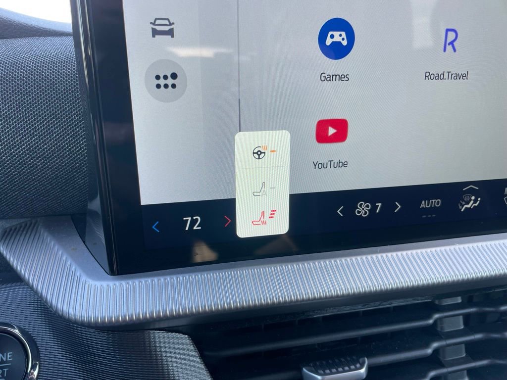 Used 2025 Ford Explorer ST-Line image 22