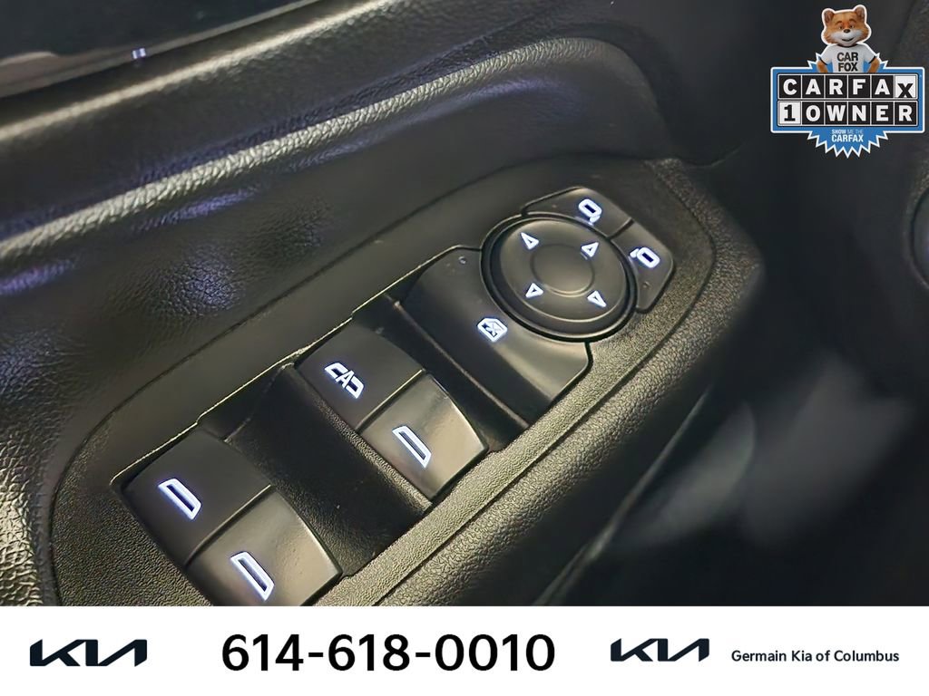 Used 2023 Chevrolet Equinox LT w/ Driver Convenience Package image 26