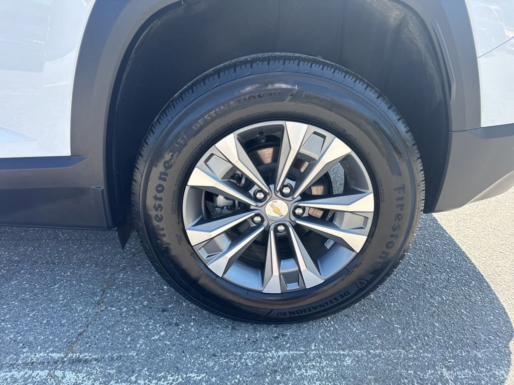 Used 2026 Chevrolet Equinox LT FWD image 26