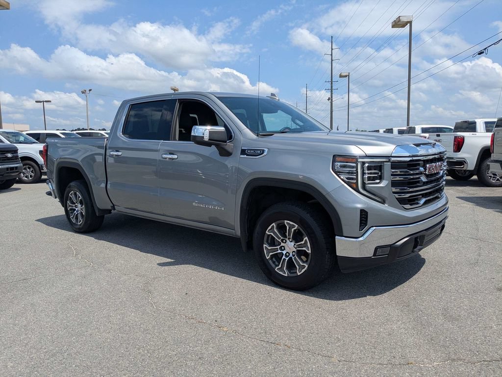Used 2025 GMC Sierra 1500 SLT AWD/4WD image 2