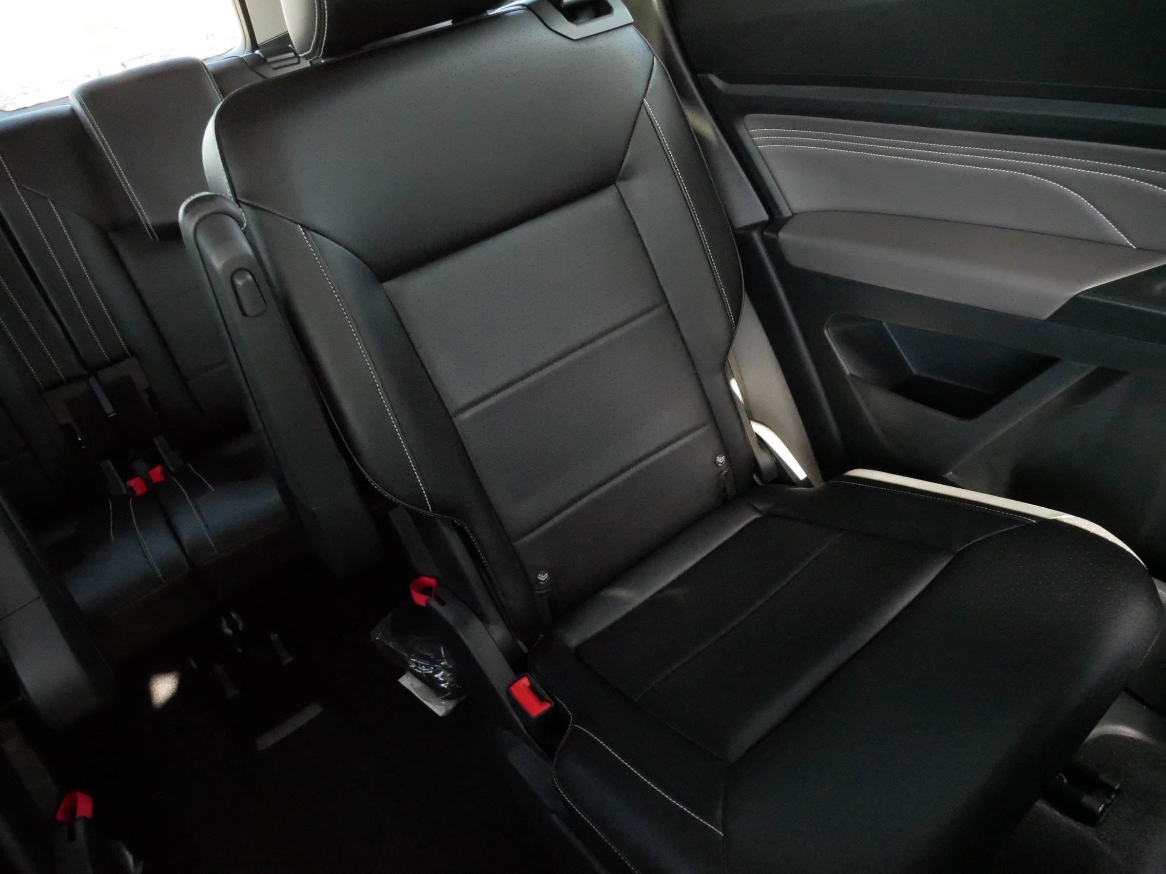 Certified 2023 Volkswagen Atlas SE image 14