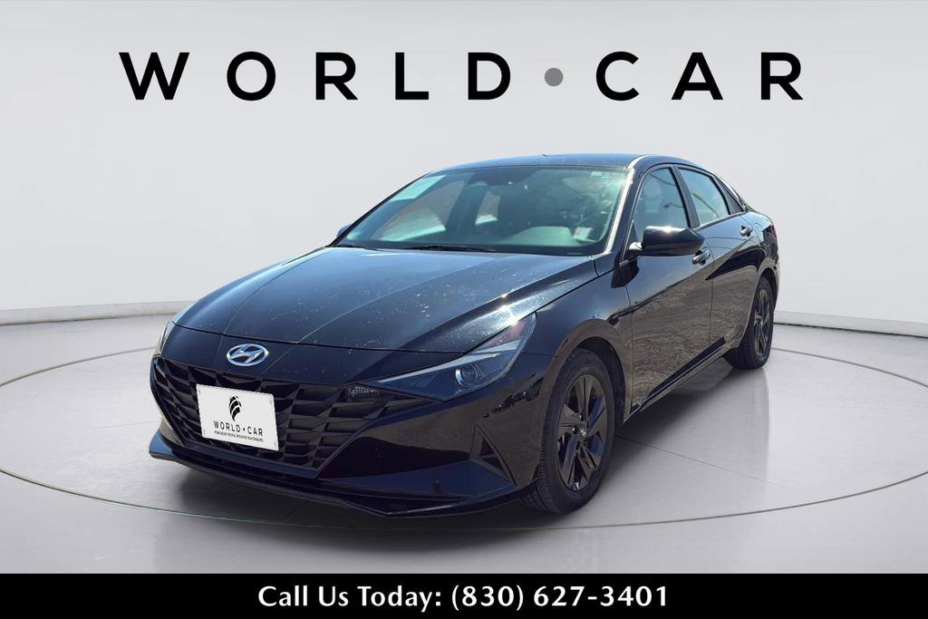 Used 2021 Hyundai Elantra SEL FWD image 4