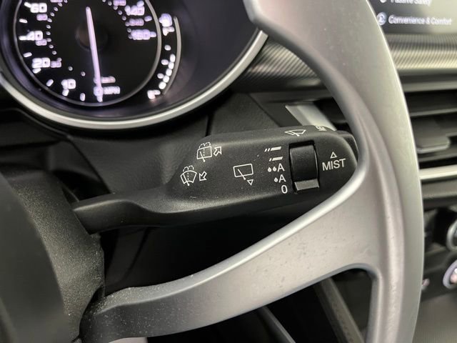 Used 2020 Alfa Romeo Stelvio Ti Sport w/ Quick Order Package 22S Sport image 21