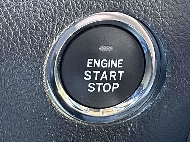 Used 2017 Toyota 4Runner Limited AWD/4WD image 37