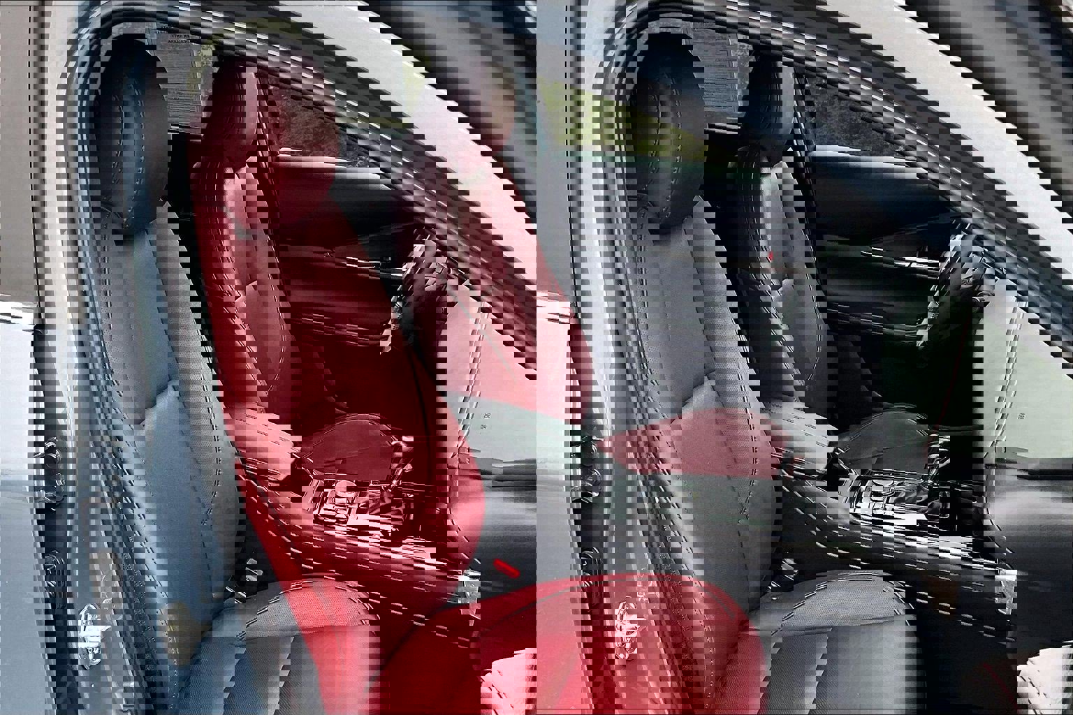 Used 2024 MAZDA CX-30 AWD 2.5 S w/ Preferred Package image 31