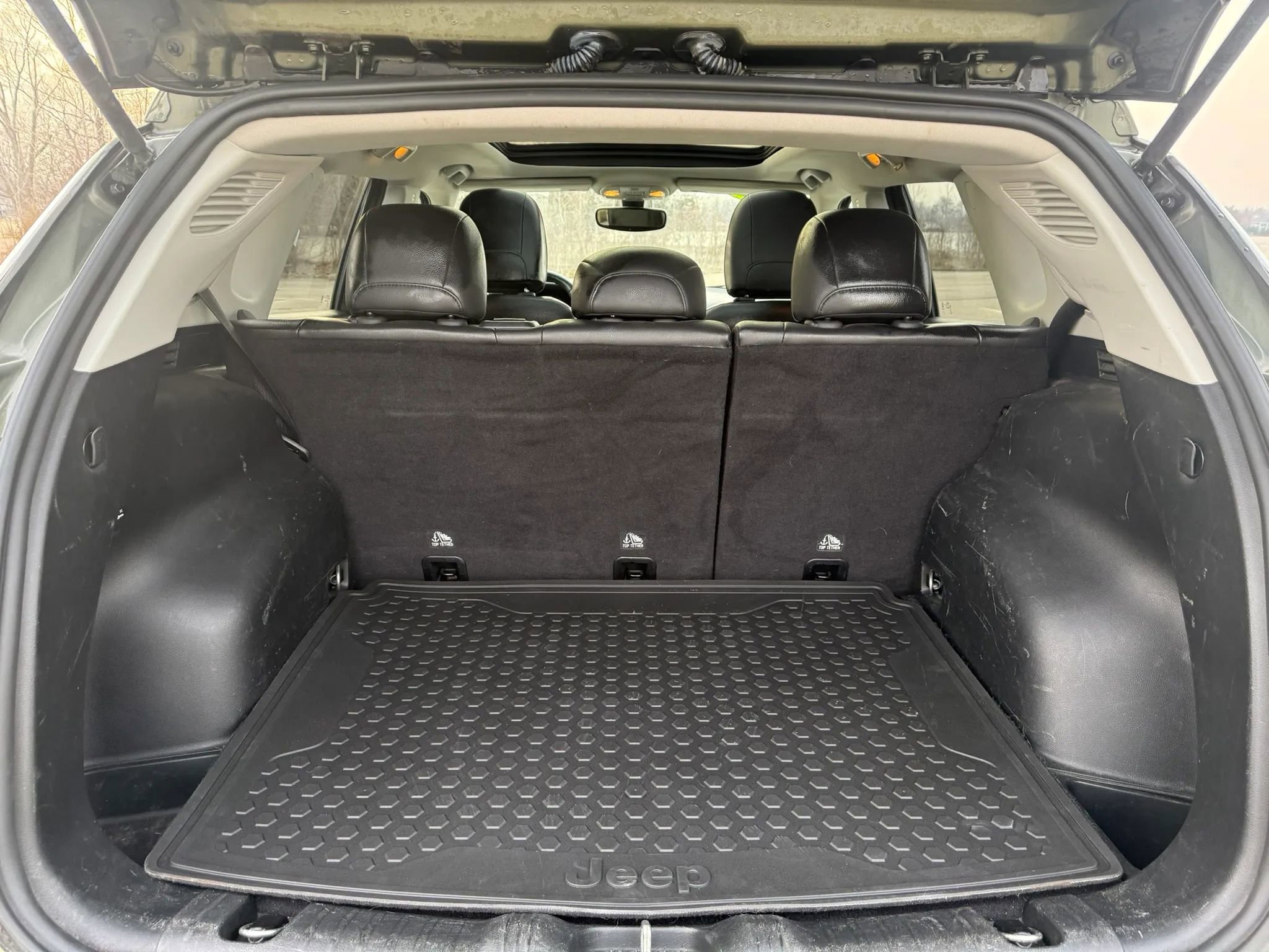 Used 2018 Jeep Compass Latitude w/ Popular Equipment Group image 7