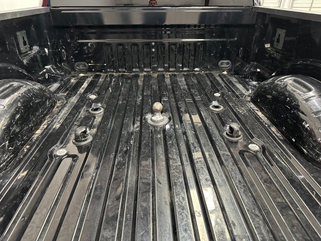Used 2019 Ford F250 Platinum w/ FX4 Off-Road Package AWD/4WD image 22