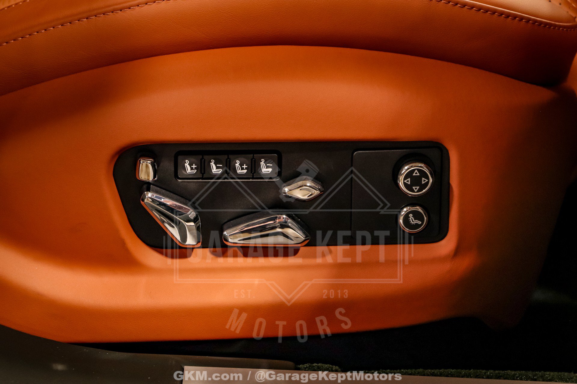 Used 2023 Bentley Flying Spur Azure AWD/4WD image 81