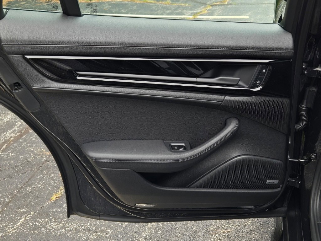 New 2025 Porsche Panamera 4 image 29