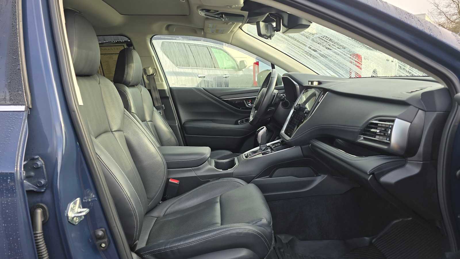 Used 2023 Subaru Outback Touring w/ Popular Package #2 image 11