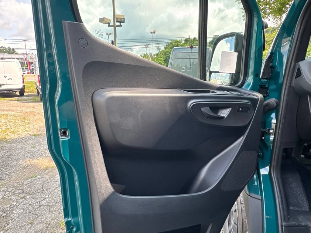 New 2026 Mercedes-Benz Sprinter 2500 image 10
