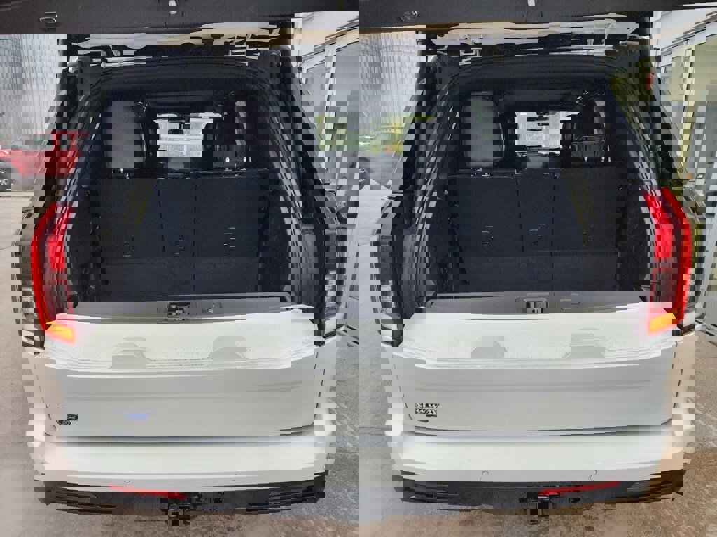 New 2026 Ford Expedition Tremor image 8